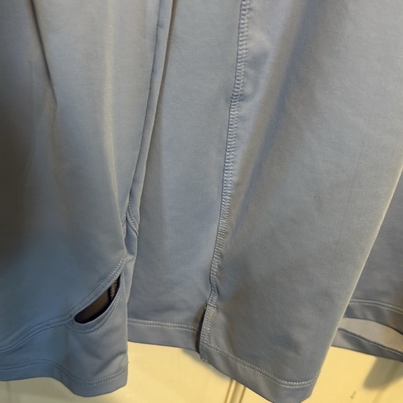 DULUTH TRADING LONG SLEEVE BASE LAYER, THUMB HOLE CUFFS, LONG TAIL med RN#106803 - Picture 2 of 11